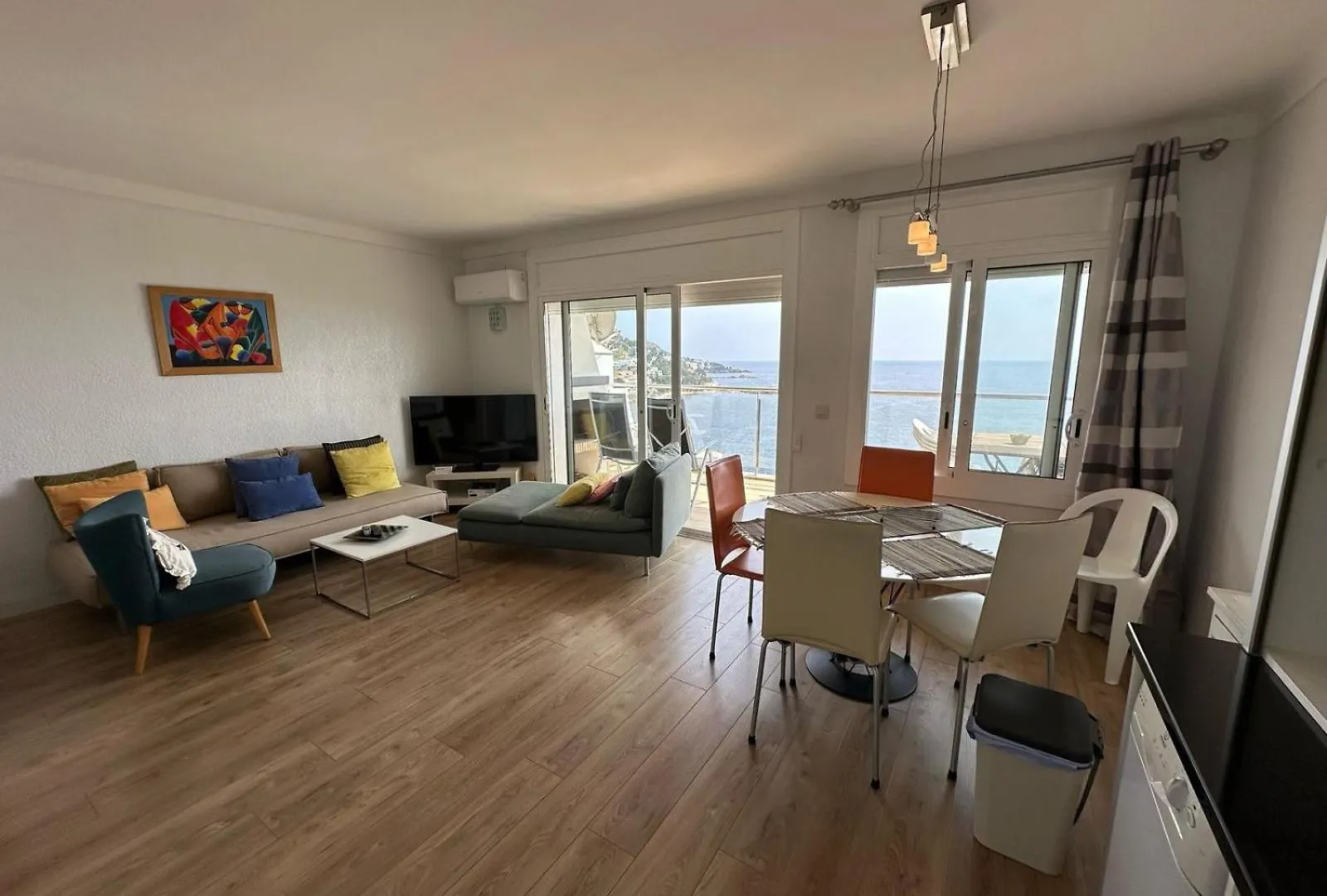 Apartamento Vista Mar Y Parking En Roses Apartment